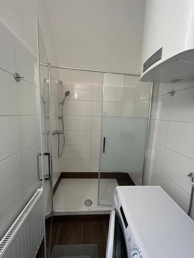 Paky Appartements 00313 Bruck an der Leitha Exterior photo